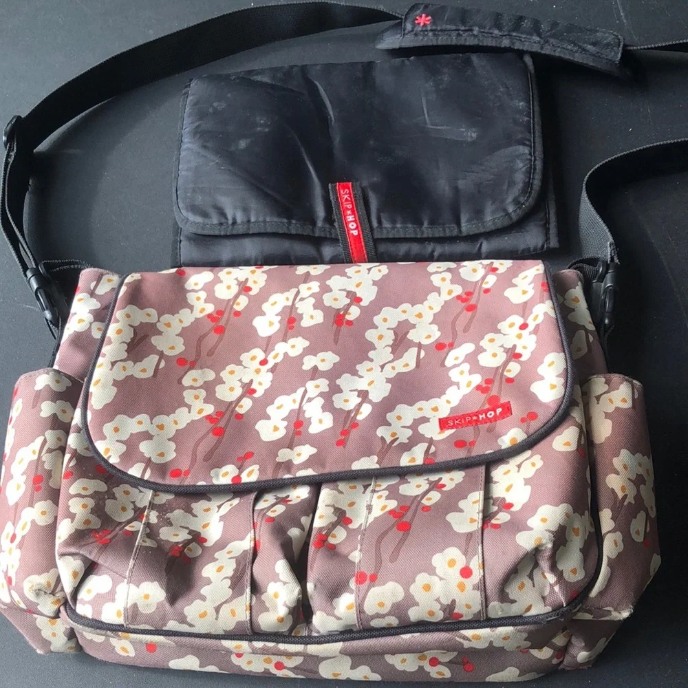 SKIP * HOP. EUC Diaper Bag. Asian floral